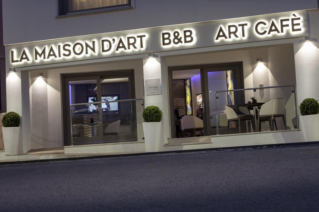 La Maison D'Art サンタ・テレーザ・ガッルーラ エクステリア 写真